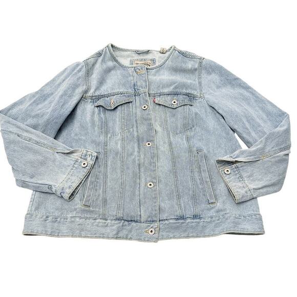 Levi's Light Wash Denim Jeans Zipper Button Down Jacket Size 1X - Picture 1 of 8